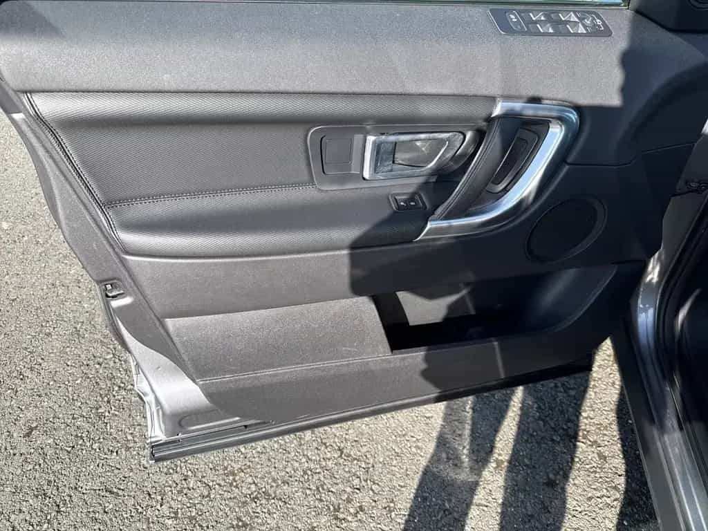 Land Rover Discovery Sport 2.0 TD4 132 DYNAMIC SONDERMODELL 01/2018-photo-14