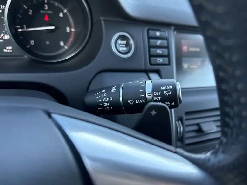 Land Rover Discovery Sport 2.0 TD4 132 DYNAMIC SONDERMODELL 01/2018-photo-19