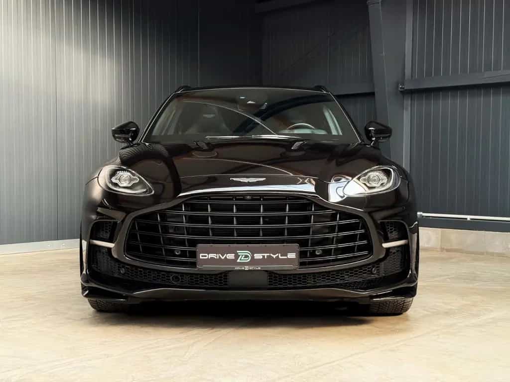 Aston Martin DBX 4.0 V8 DBX707 + 2.Hand + Top Geplfegt 03/2023-photo-2