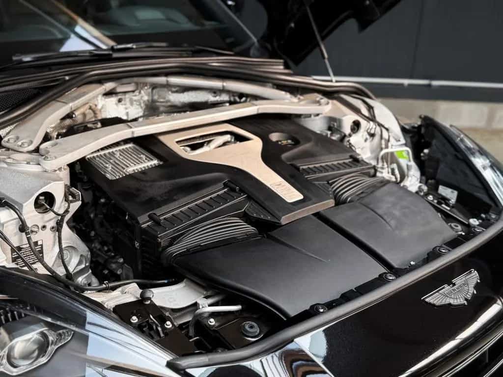 Aston Martin DBX 4.0 V8 DBX707 + 2.Hand + Top Geplfegt 03/2023-photo-7
