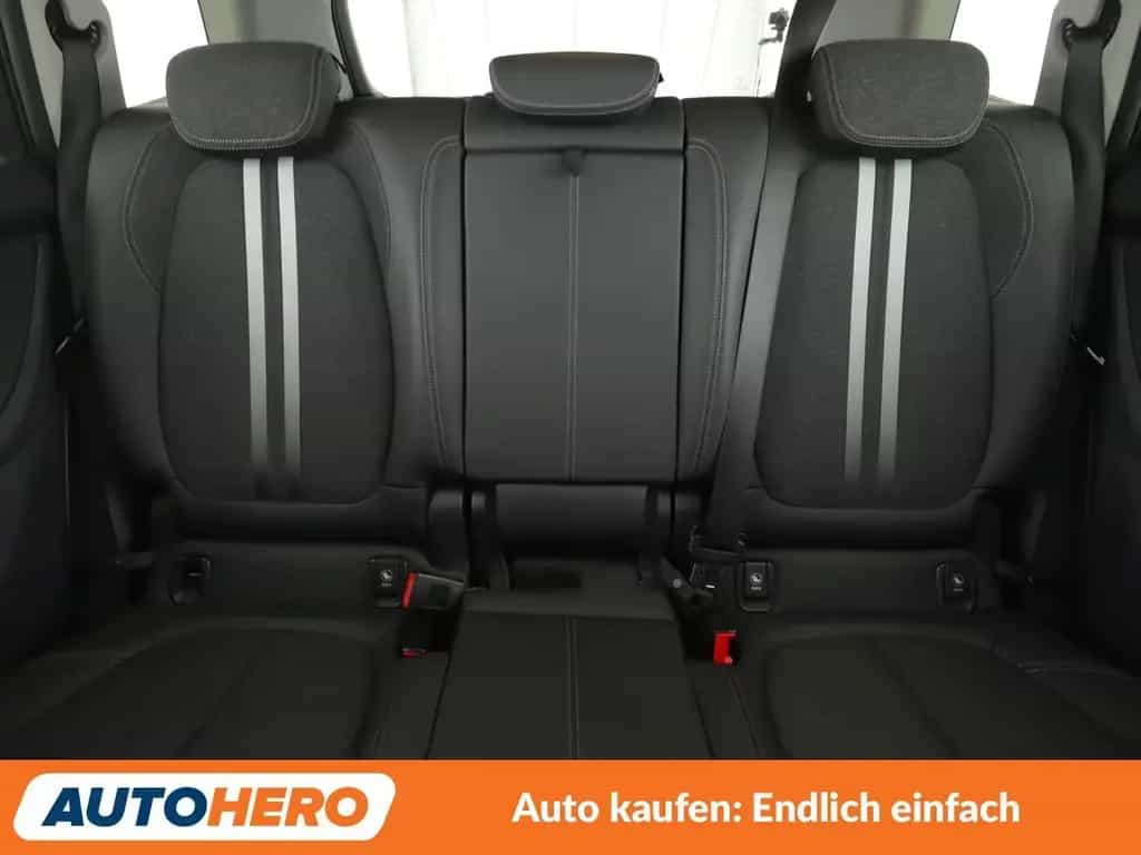 BMW 2 Series 220i Gran Tourer Sport Line Aut.*NAVI*LED*TEMPO* 12/2019-photo-15
