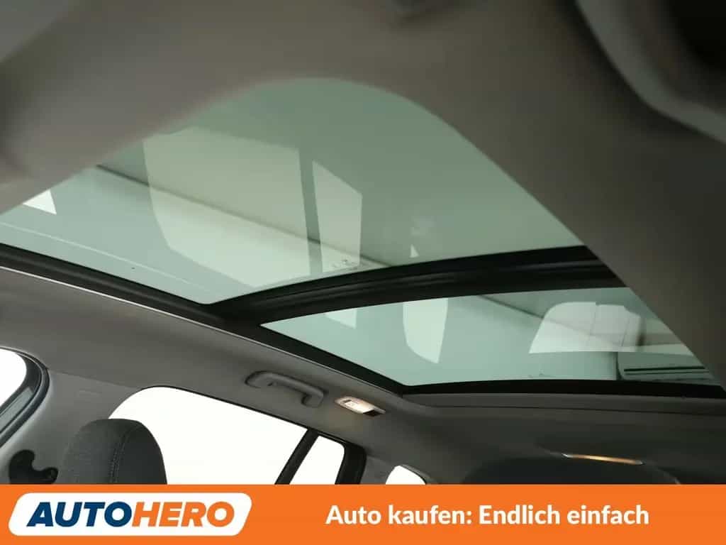 BMW 2 Series 220i Gran Tourer Sport Line Aut.*NAVI*LED*TEMPO* 12/2019-photo-32