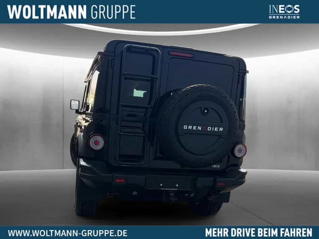 INEOS Grenadier SW ''Black Edition'' *Sondermodell* Le null-photo-2