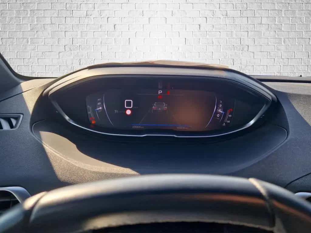 Peugeot 3008 1.2 130 PureTech Allure Pack Navigation/LED 11/2023-photo-13