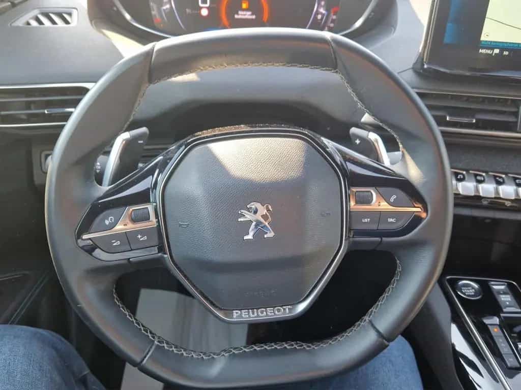 Peugeot 3008 1.2 130 PureTech Allure Pack Navigation/LED 11/2023-photo-14