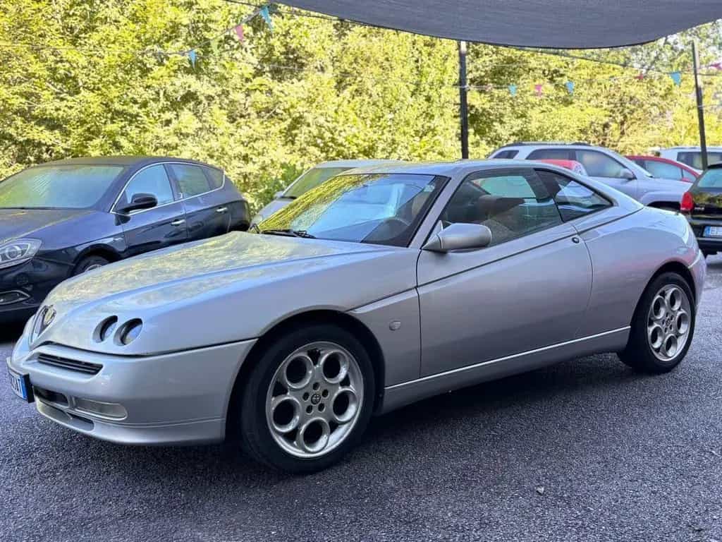 Alfa Romeo GTV 2.0i 16V Twin Spark cat Lux/GPL 07/2002-photo-0