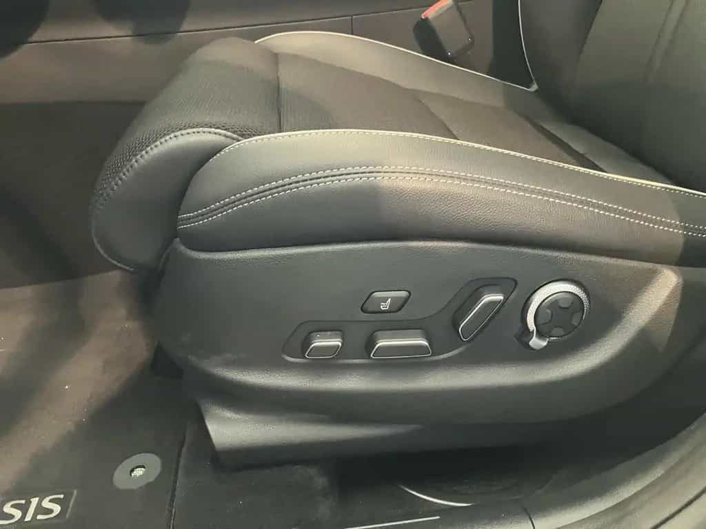 Genesis GV70 2,5L Sport AWD vom Genesis Vertragspartner 03/2024-photo-12