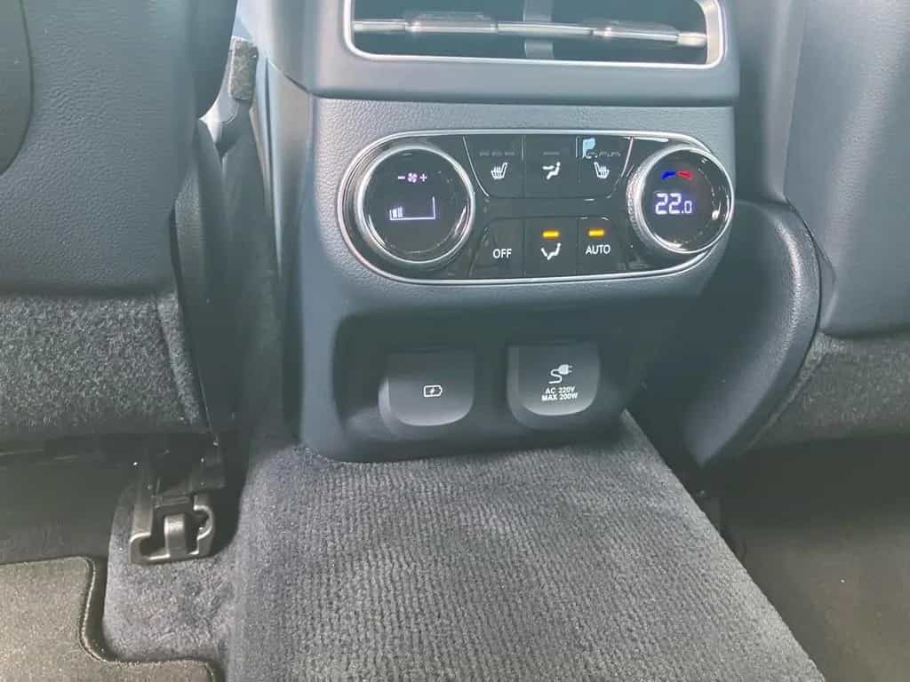 Genesis GV70 2,2L Sport AWD vom Genesis Vertragspartner 11/2024-photo-12