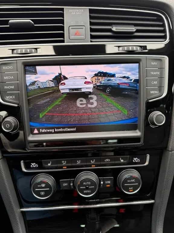 Volkswagen Golf VII Lim. R BMT 4Motion;1 VORBESITZER;KAMERA 06/2015-photo-15