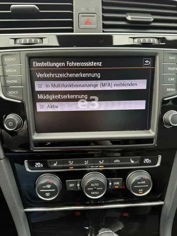 Volkswagen Golf VII Lim. R BMT 4Motion;1 VORBESITZER;KAMERA 06/2015-photo-19