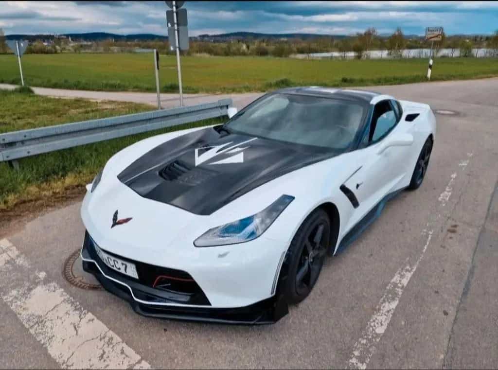 Corvette C7 6.2 V8 AT8 Stingray Coupe Z51 Paket 07/2018-photo-2
