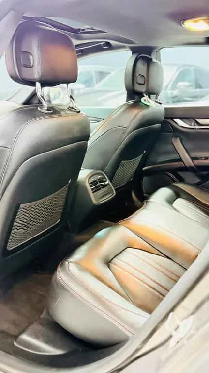 Maserati Ghibli V6 Diesel 275 CV 02/2015-photo-9