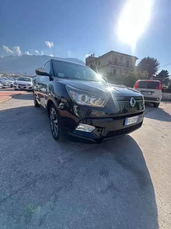 Ssangyong Tivoli 1.6d 2WD Be 02/2017-photo-12