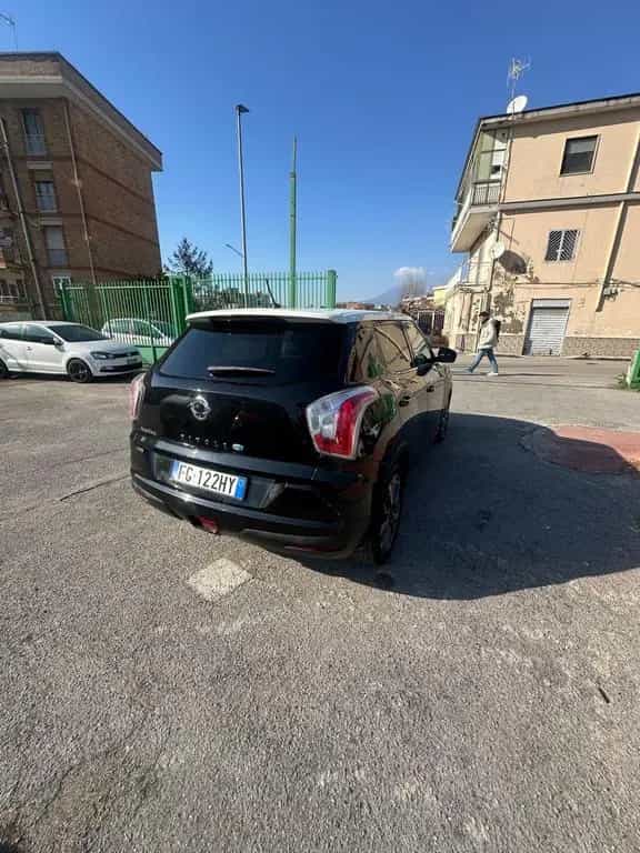 Ssangyong Tivoli 1.6d 2WD Be 02/2017-photo-8