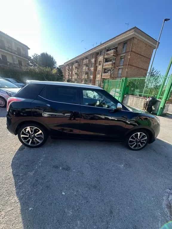 Ssangyong Tivoli 1.6d 2WD Be 02/2017-photo-9