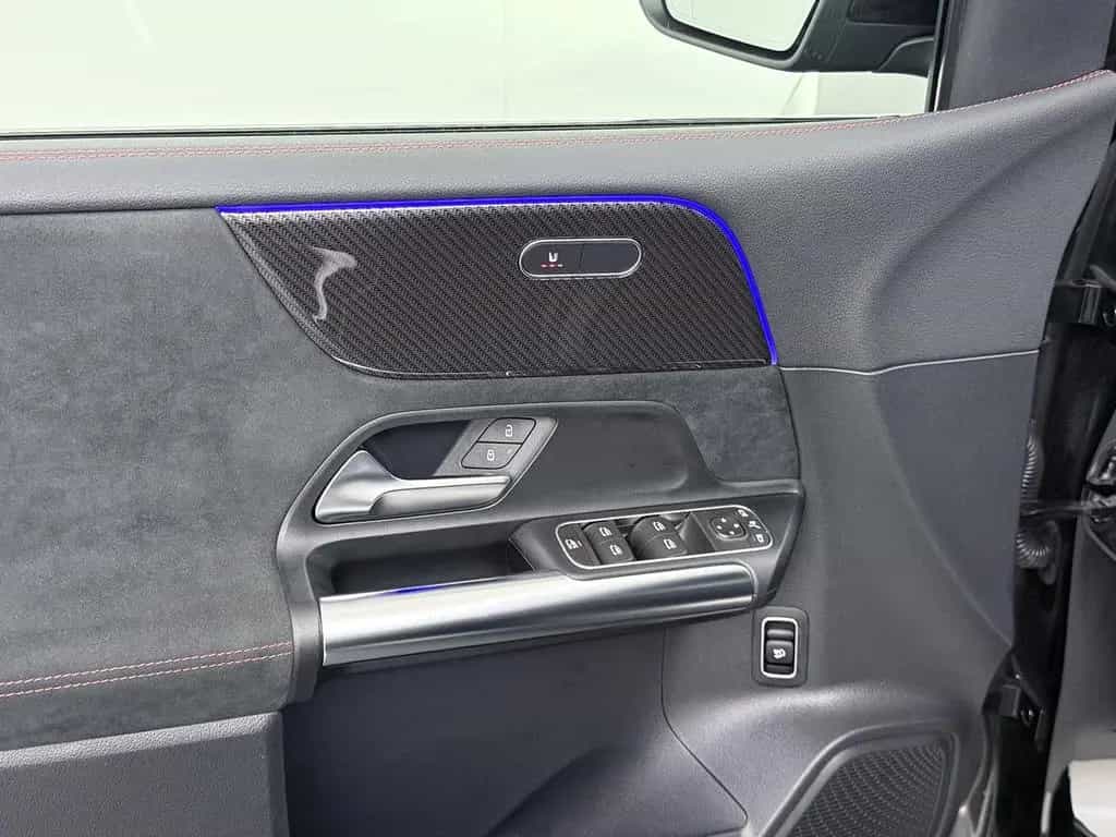 Mercedes-Benz B 180 AMG Business Solution | Achteruitrij kamer 10/2020-photo-21
