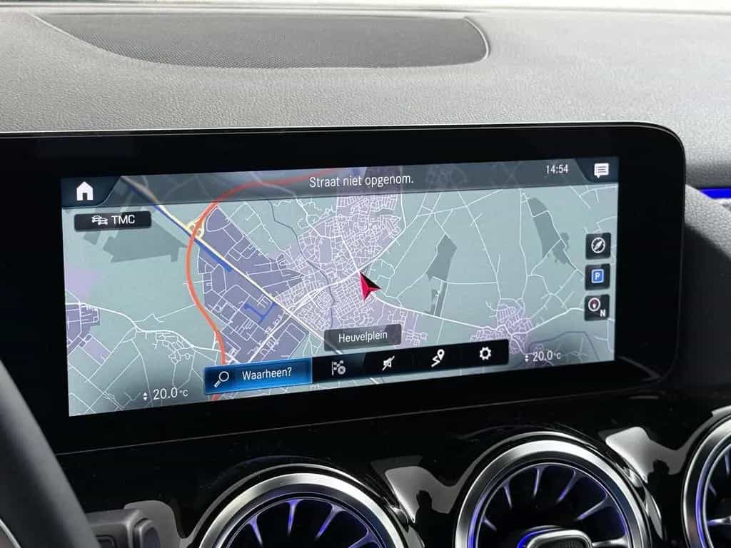 Mercedes-Benz B 180 AMG Business Solution | Achteruitrij kamer 10/2020-photo-38