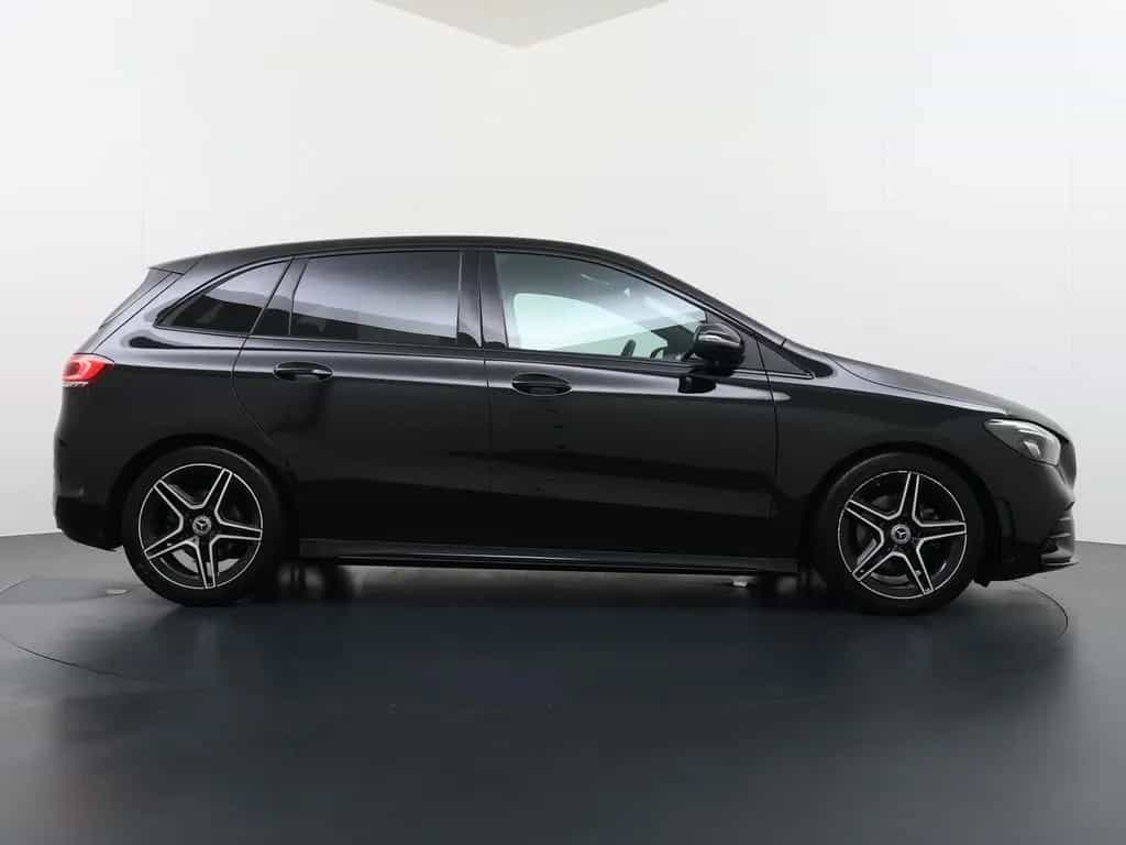 Mercedes-Benz B 180 AMG Business Solution | Achteruitrij kamer 10/2020-photo-8