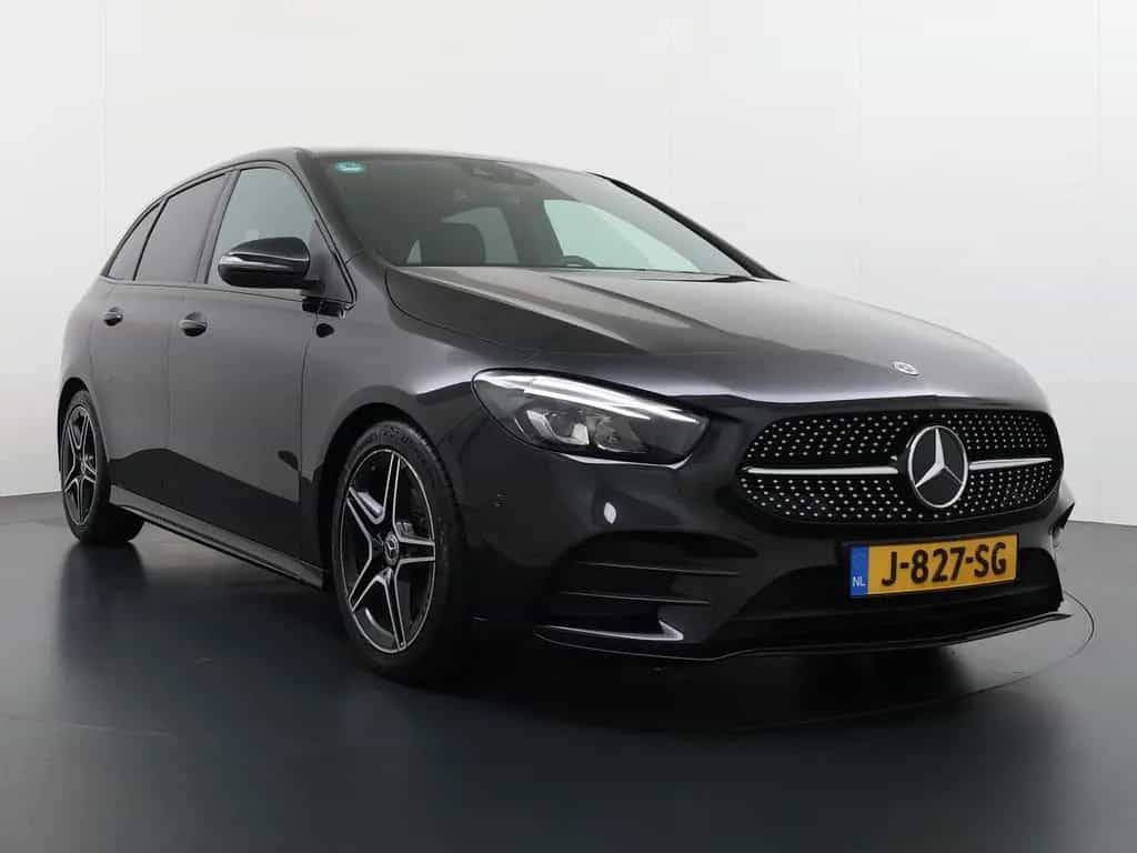 Mercedes-Benz B 180 AMG Business Solution | Achteruitrij kamer 10/2020-photo-9