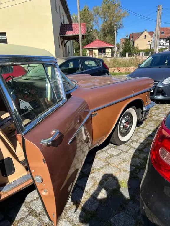 Cadillac Fleetwood Series 75 06/1958-photo-2