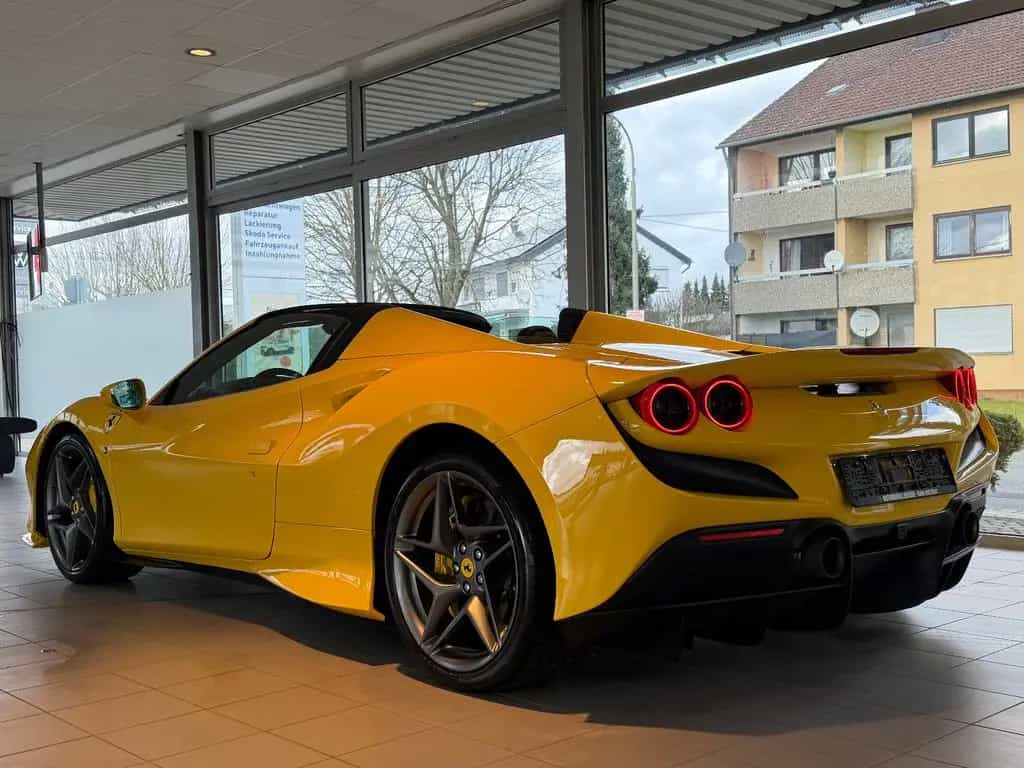 Ferrari F8 Spider /LIFT/KAMERA/CARBON-LED-LENK./MEMORY 05/2021-photo-10