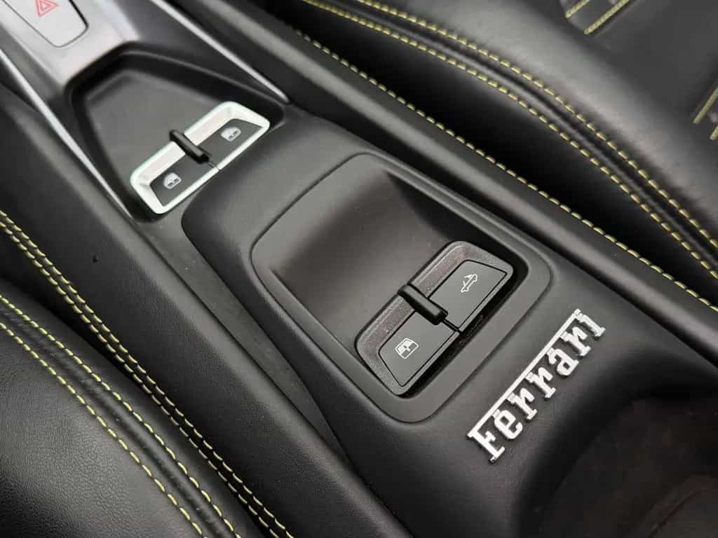 Ferrari F8 Spider /LIFT/KAMERA/CARBON-LED-LENK./MEMORY 05/2021-photo-24
