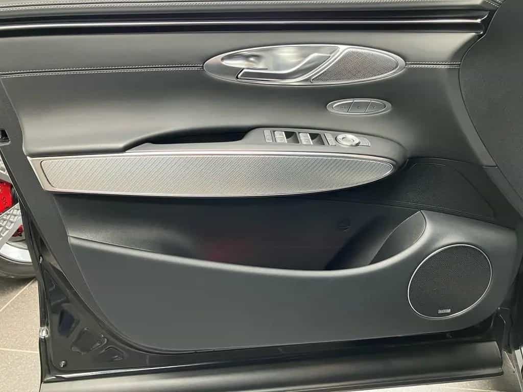Genesis GV70 2,2L Sport AWD vom Genesis Vertragspartner 11/2024-photo-10