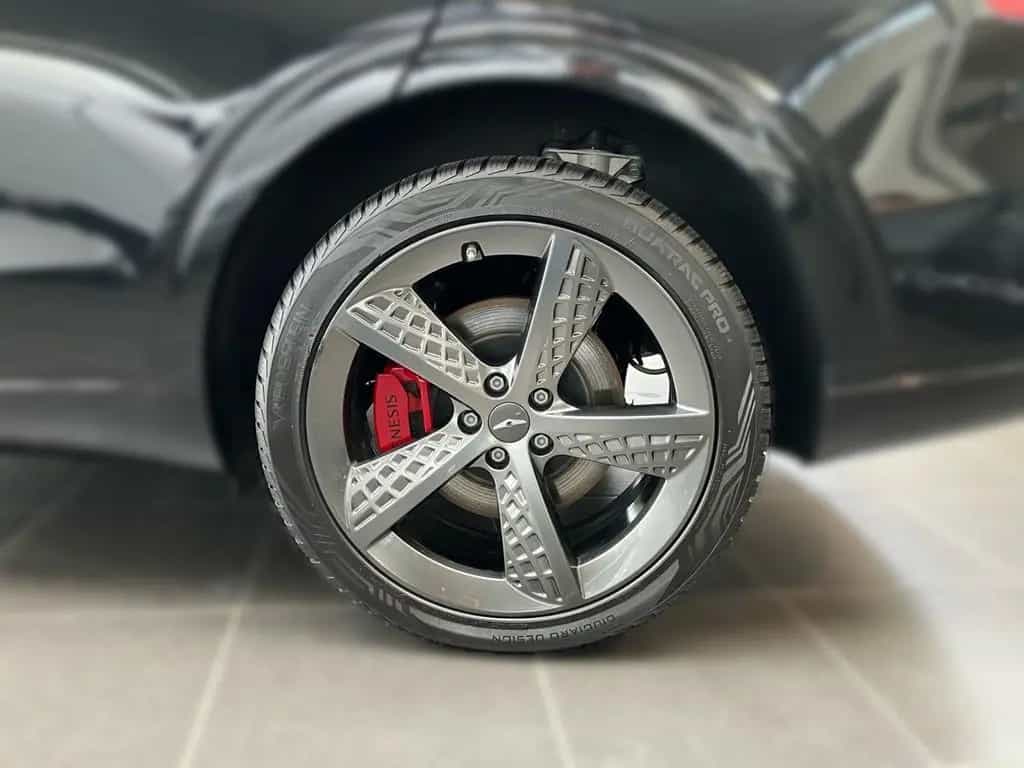 Genesis GV70 2,2L Sport AWD vom Genesis Vertragspartner 11/2024-photo-6