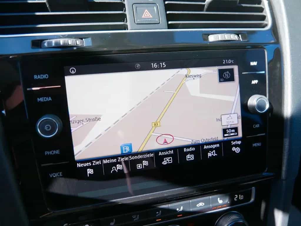 Volkswagen Golf -VII Variant 1.5 Join AHK SHZ NAVI PDC 05/2018-photo-14