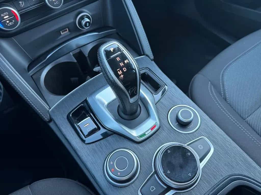 Alfa Romeo Stelvio 2.2 Turbodiesel 210 CV AT8 Q4 05/2023-photo-13