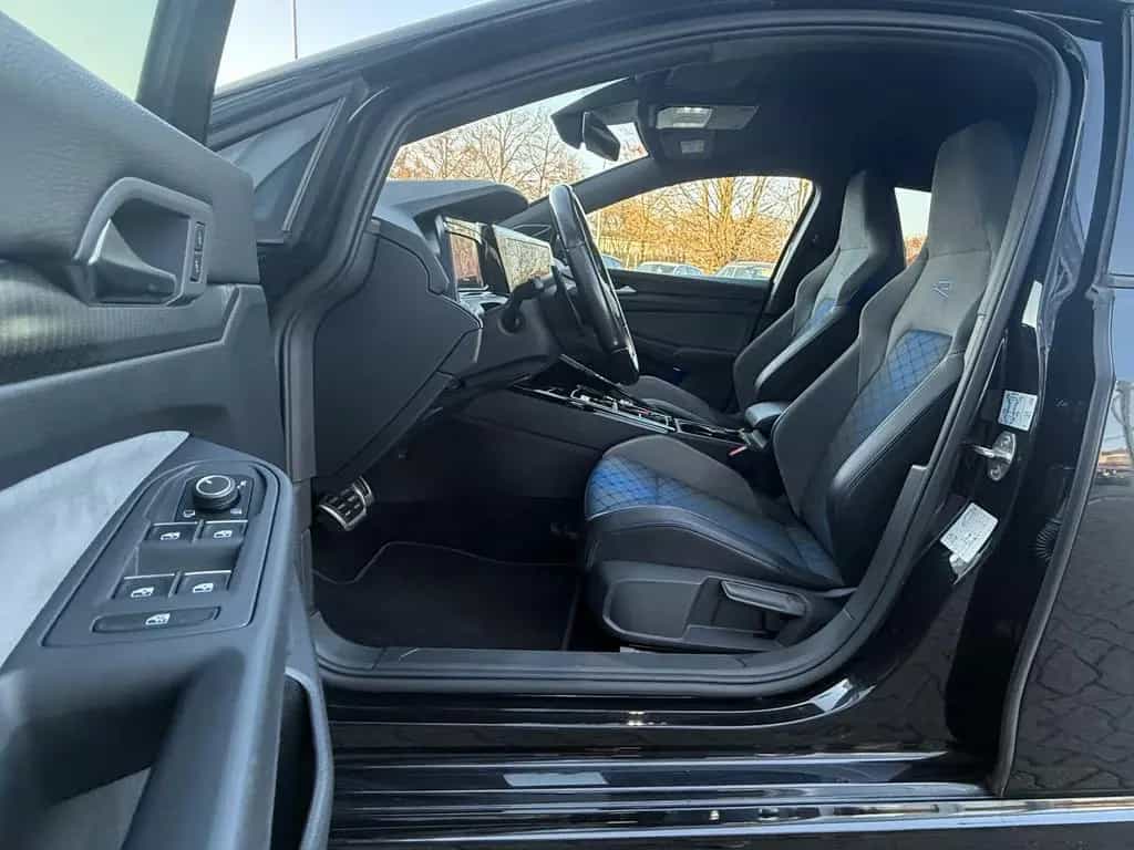Volkswagen Golf VIII 2.0TSI R 4M LEDER+HUD+IQ-Light+ACC+H&K 08/2022-photo-15