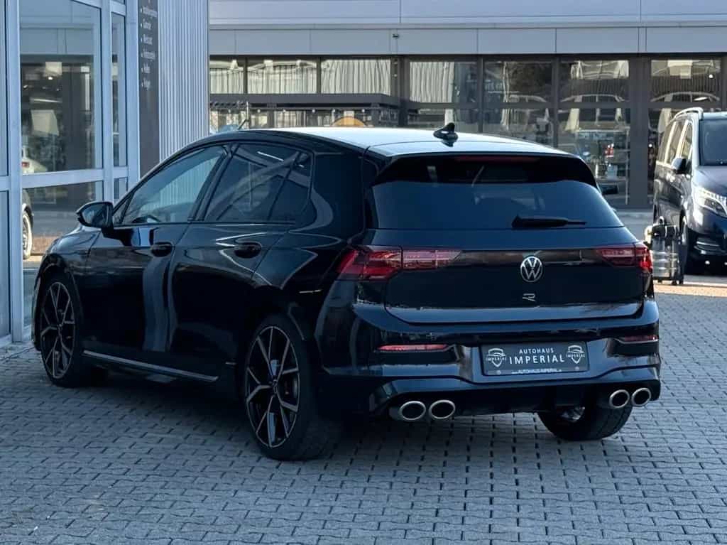 Volkswagen Golf VIII 2.0TSI R 4M LEDER+HUD+IQ-Light+ACC+H&K 08/2022-photo-3
