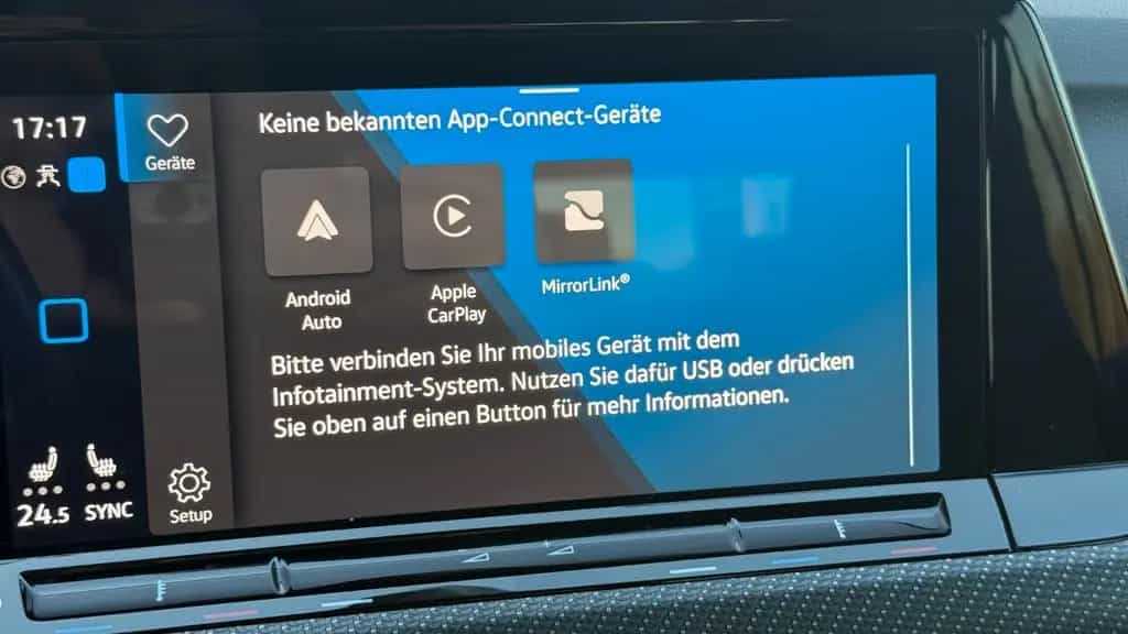 Volkswagen Golf VIII 2.0TSI R 4M LEDER+HUD+IQ-Light+ACC+H&K 08/2022-photo-31