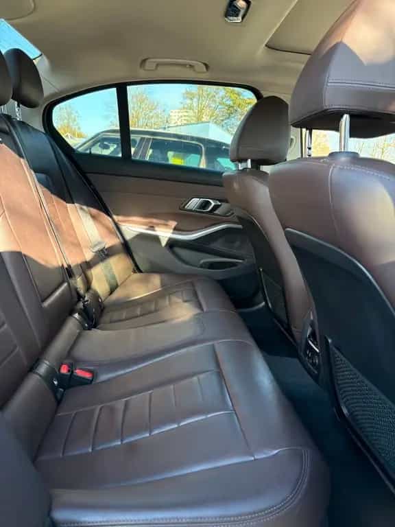 BMW 3 Series 320i xDrive Luxury Line 07/2020-photo-13