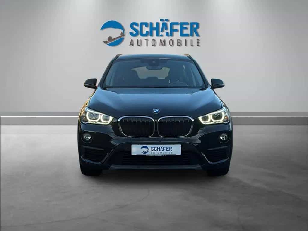 BMW X1 xDrive18d  Advantage #AUT #LED #NAV #AHK #KAM 01/2019-photo-2