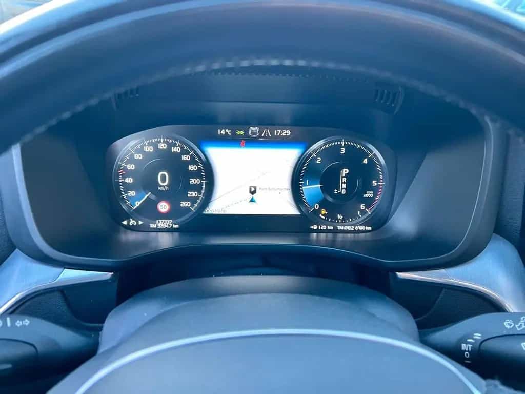Volvo Other XC 60 Momentum AWD|1.HD|H-UP|PANO|DIGITAL|4xSHZ 04/2019-photo-24