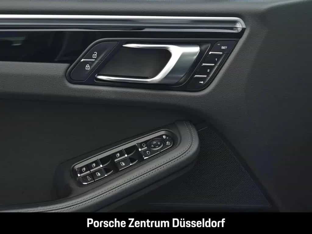 Porsche Macan GTS Sportabgas Panoramadach Rückfahrkamera 03/2020-photo-23