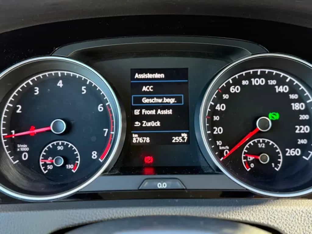 Volkswagen Golf VII 1,5 TSI Lim. R-line Highline 11/2019-photo-11