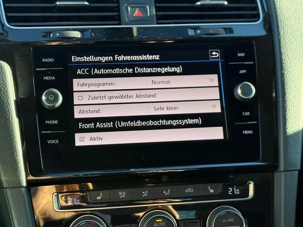 Volkswagen Golf VII 1,5 TSI Lim. R-line Highline 11/2019-photo-15