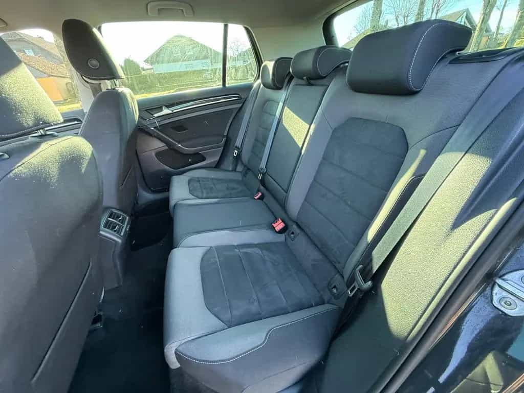 Volkswagen Golf VII 1,5 TSI Lim. R-line Highline 11/2019-photo-19