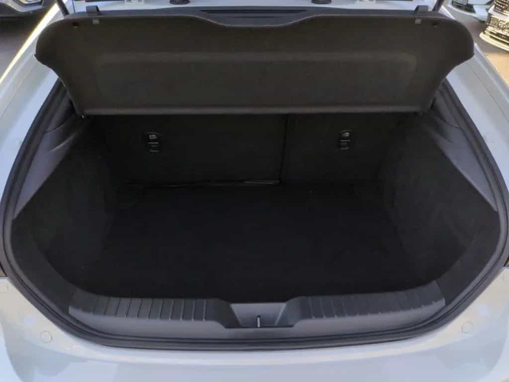 Mazda 3 2.5 e-SKYACTIV-G Takumi FWD Bluetooth Navi LED 04/2025-photo-21