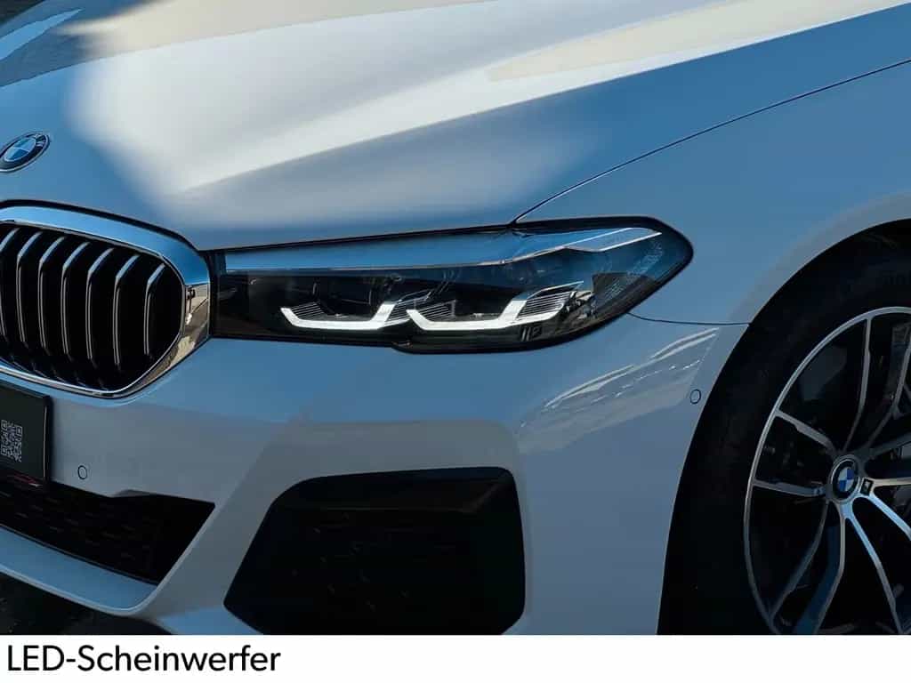 BMW 530 d Touring M Sport Shad HuD H&K LHZ SHZ Leder 11/2022-photo-1