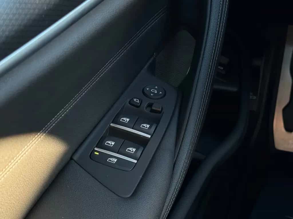 BMW 530 d Touring M Sport Shad HuD H&K LHZ SHZ Leder 11/2022-photo-10