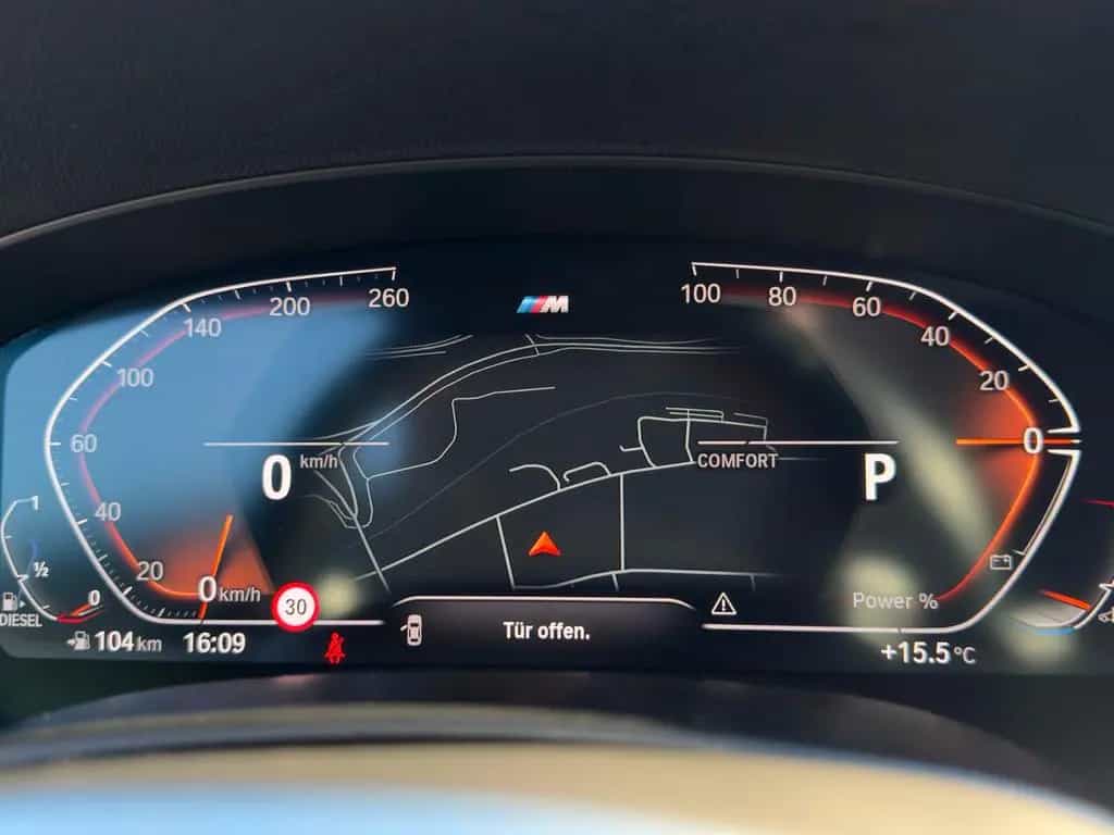 BMW 530 d Touring M Sport Shad HuD H&K LHZ SHZ Leder 11/2022-photo-16