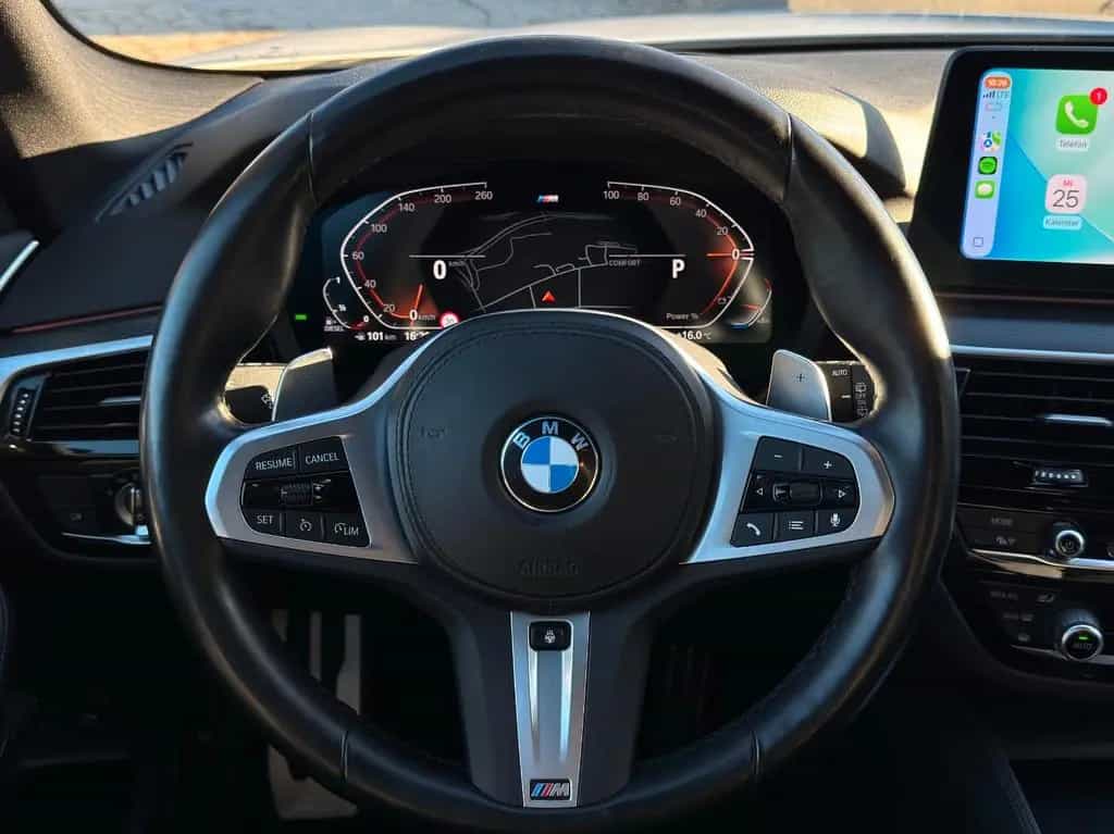 BMW 530 d Touring M Sport Shad HuD H&K LHZ SHZ Leder 11/2022-photo-17