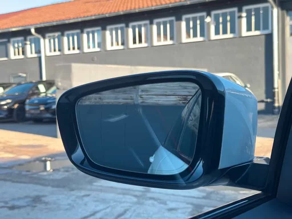 BMW 530 d Touring M Sport Shad HuD H&K LHZ SHZ Leder 11/2022-photo-7