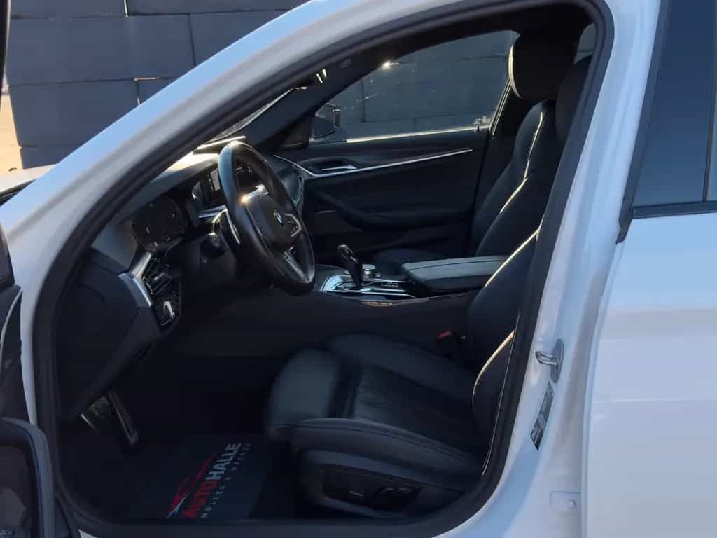 BMW 530 d Touring M Sport Shad HuD H&K LHZ SHZ Leder 11/2022-photo-9