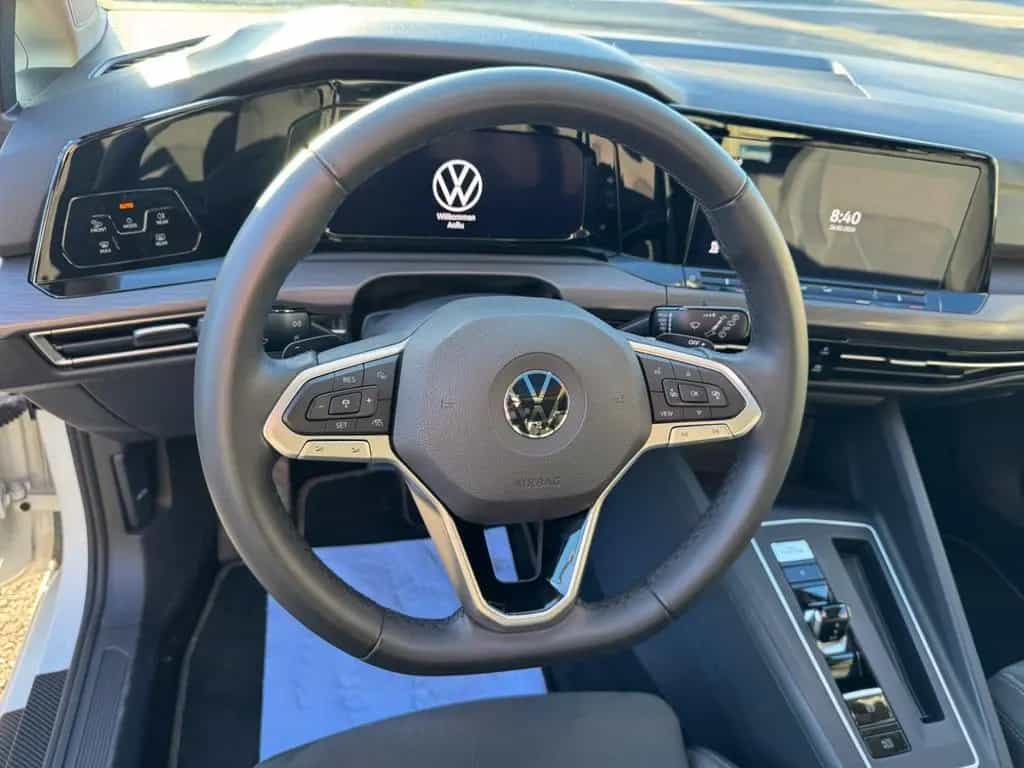 Volkswagen Golf VIII Lim. Style LED Standheizung 08/2021-photo-11