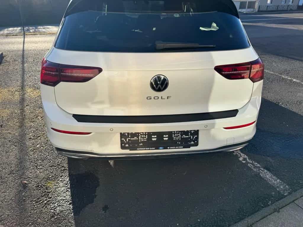 Volkswagen Golf VIII Lim. Style LED Standheizung 08/2021-photo-6