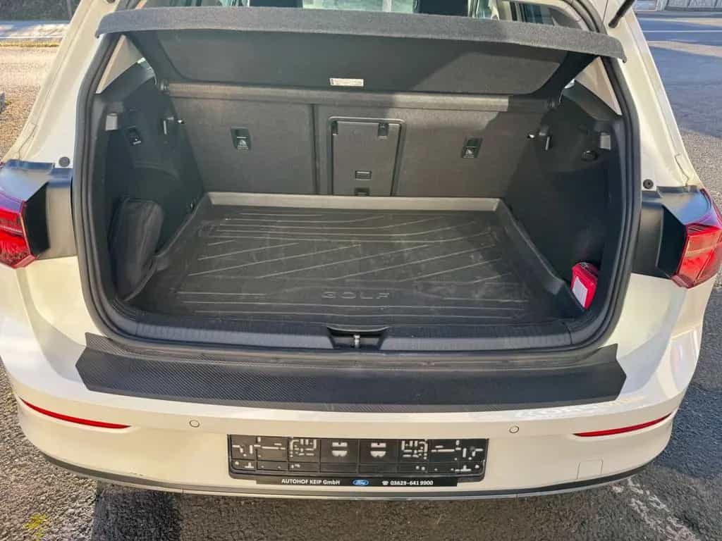 Volkswagen Golf VIII Lim. Style LED Standheizung 08/2021-photo-8